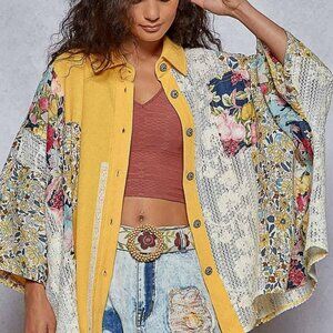 Pol Clothing - Oversize Crochet Lace Contrast Floral Patch Top